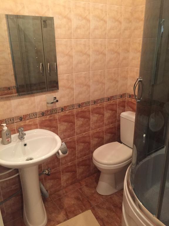 Grace Apartments Odessa Ngoại thất bức ảnh